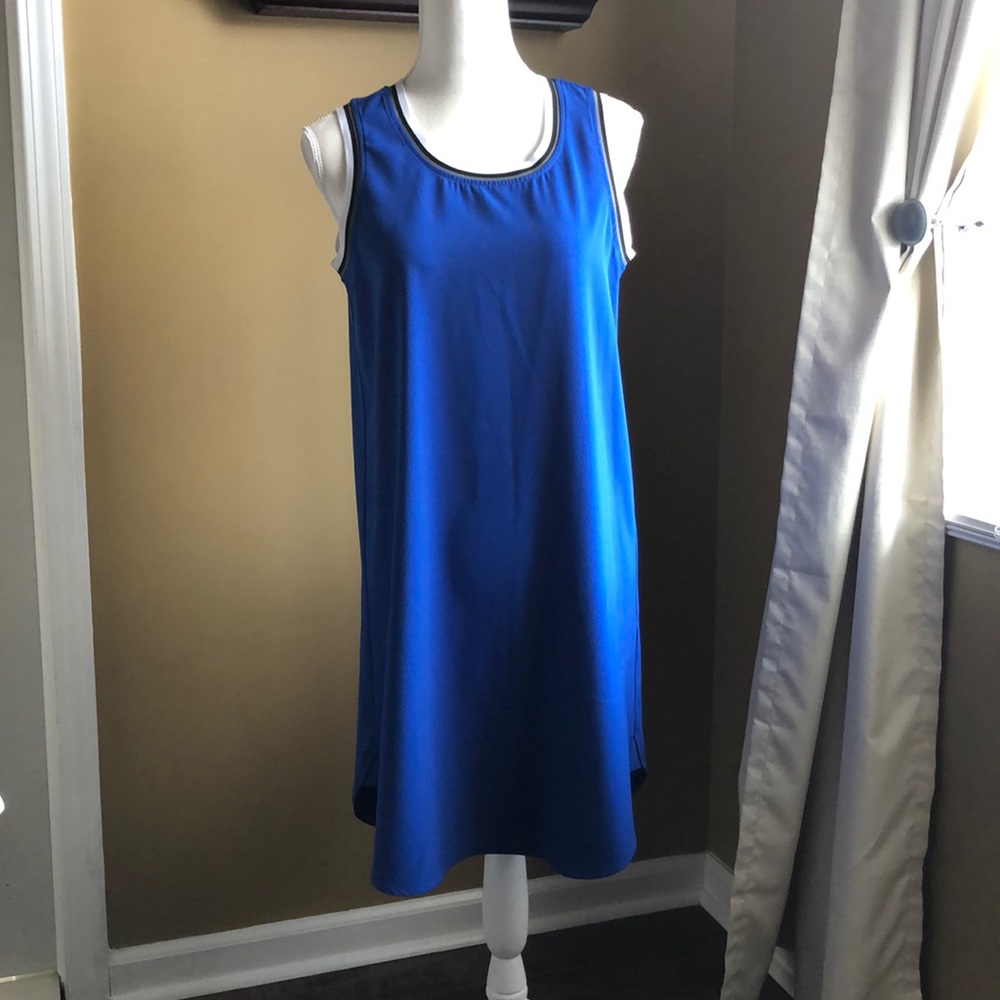 Gorgeous ABS Allen Schwartz sleeveless midi dress